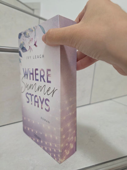 Where Summer Stays von Ivy Leagh