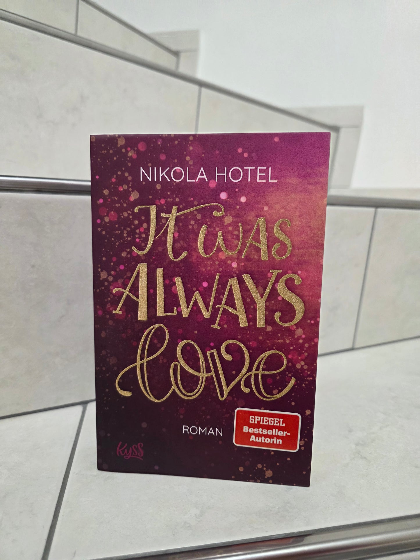 It was always love von Nikola Hotel