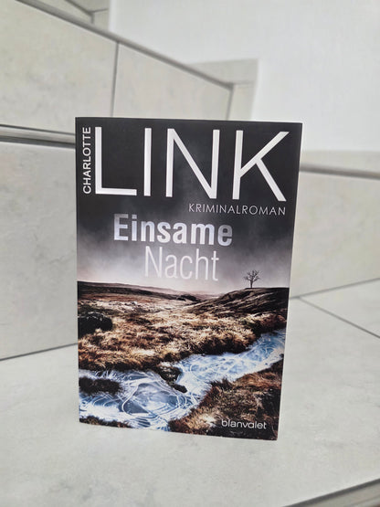 Einsame Nacht von Charlotte Link