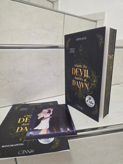 where the devil dances at dawn von Aspen Skye