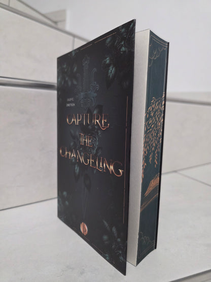 Capture the Changeling von Lilly C. Zwetsch