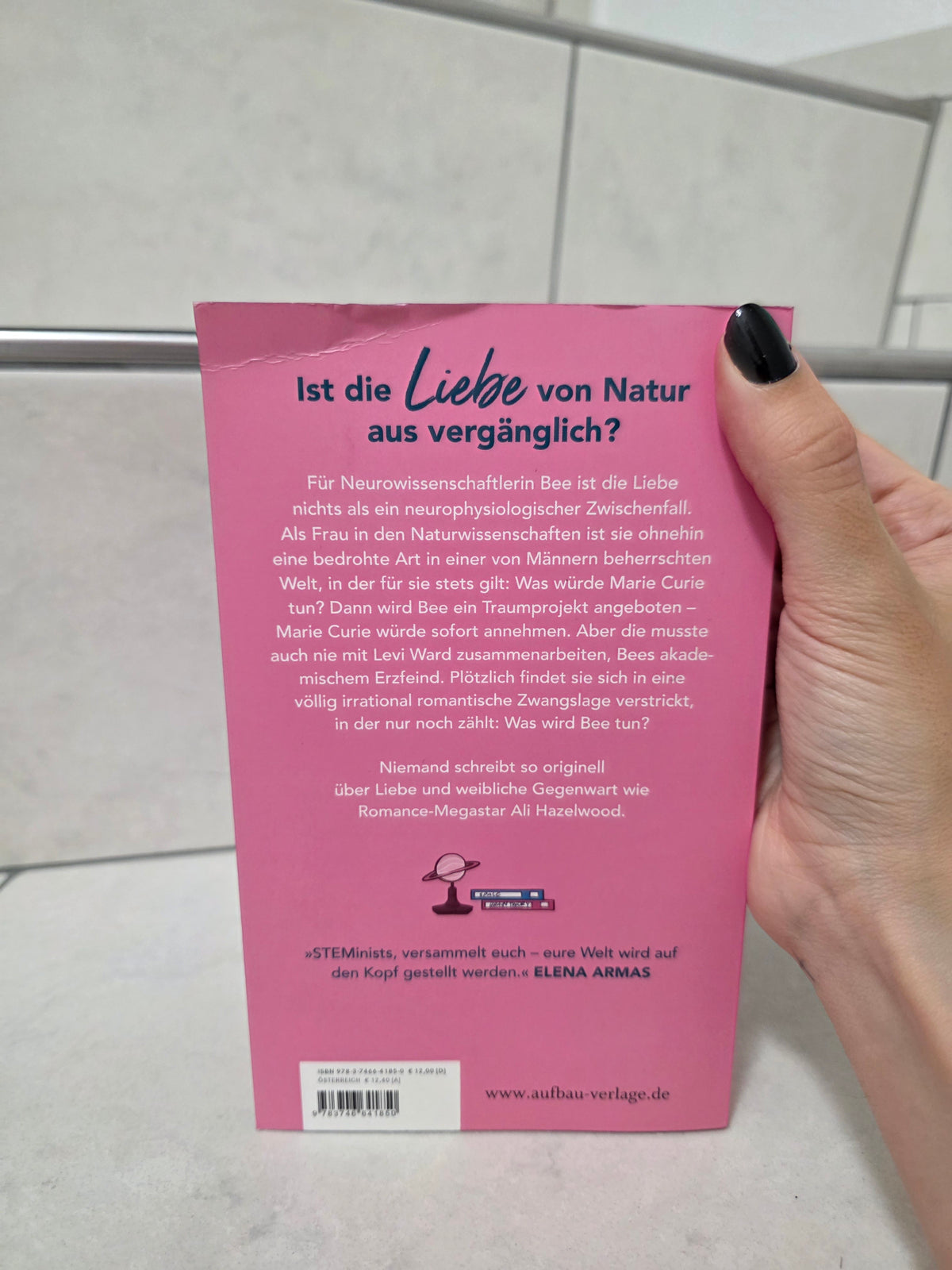 Love on the Brain: Das irrationale Vorkommnis der Liebe von Ali Hazelwood