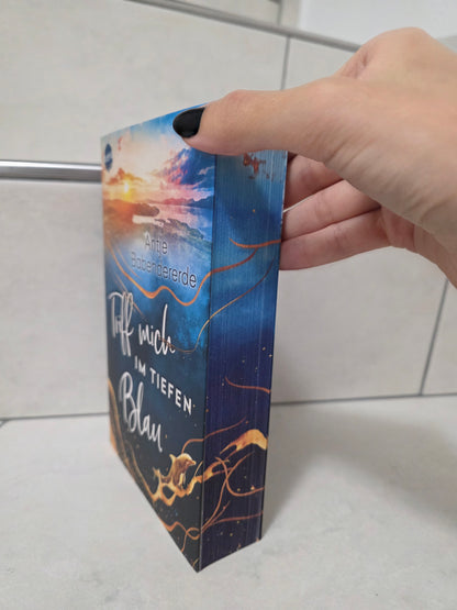 Triff mich im tiefen Blau von Antje Babendererde