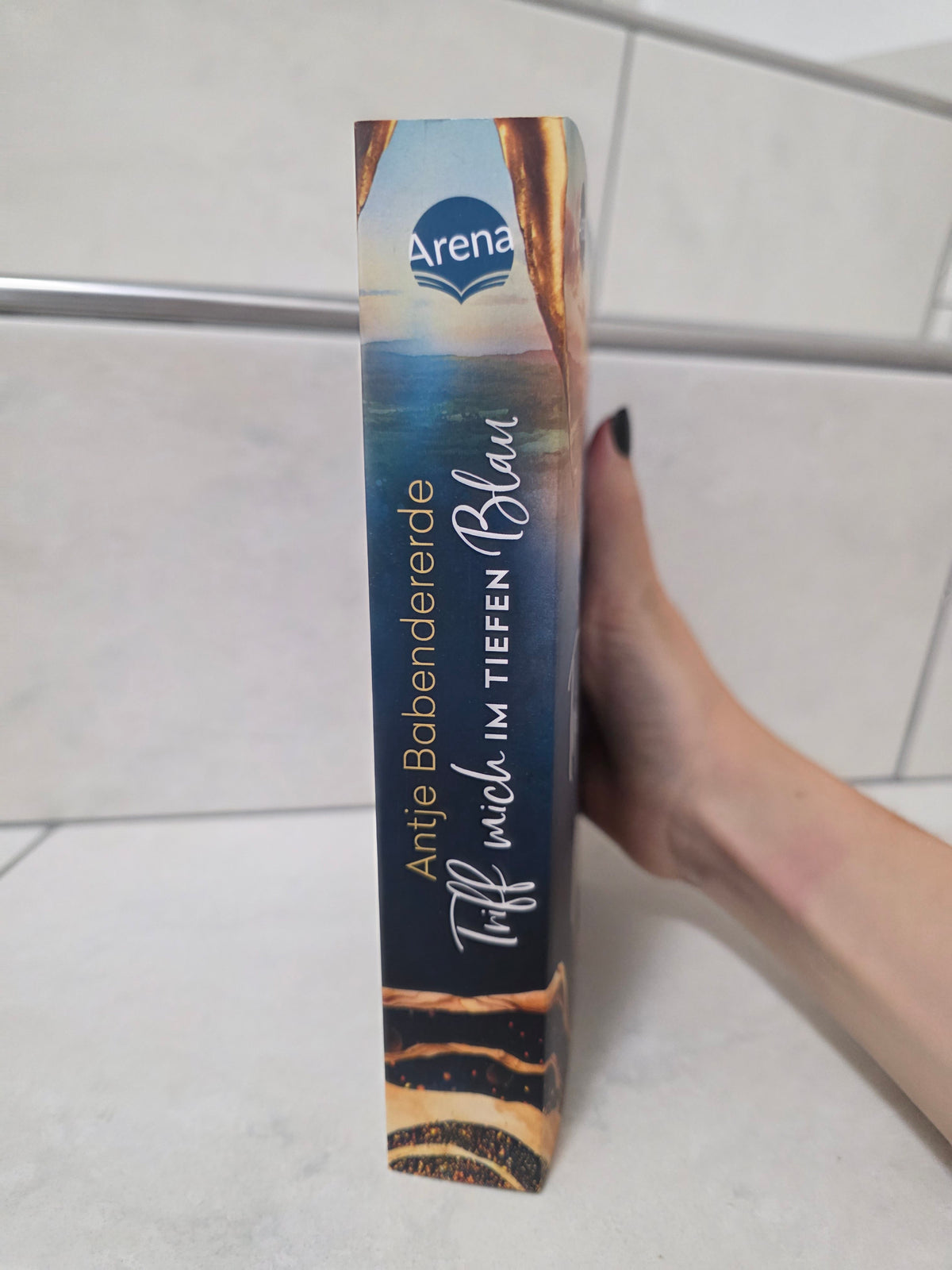 Triff mich im tiefen Blau von Antje Babendererde