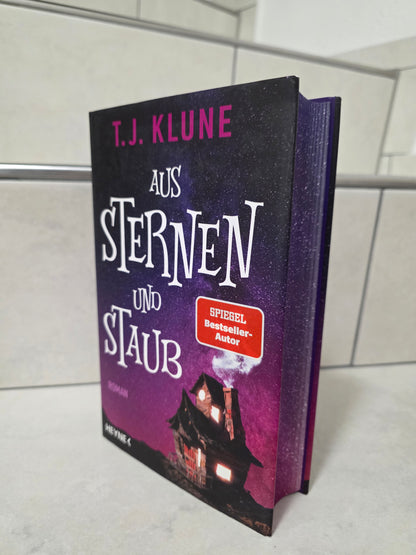 Aus Sternen und Staub von T.J. Klune