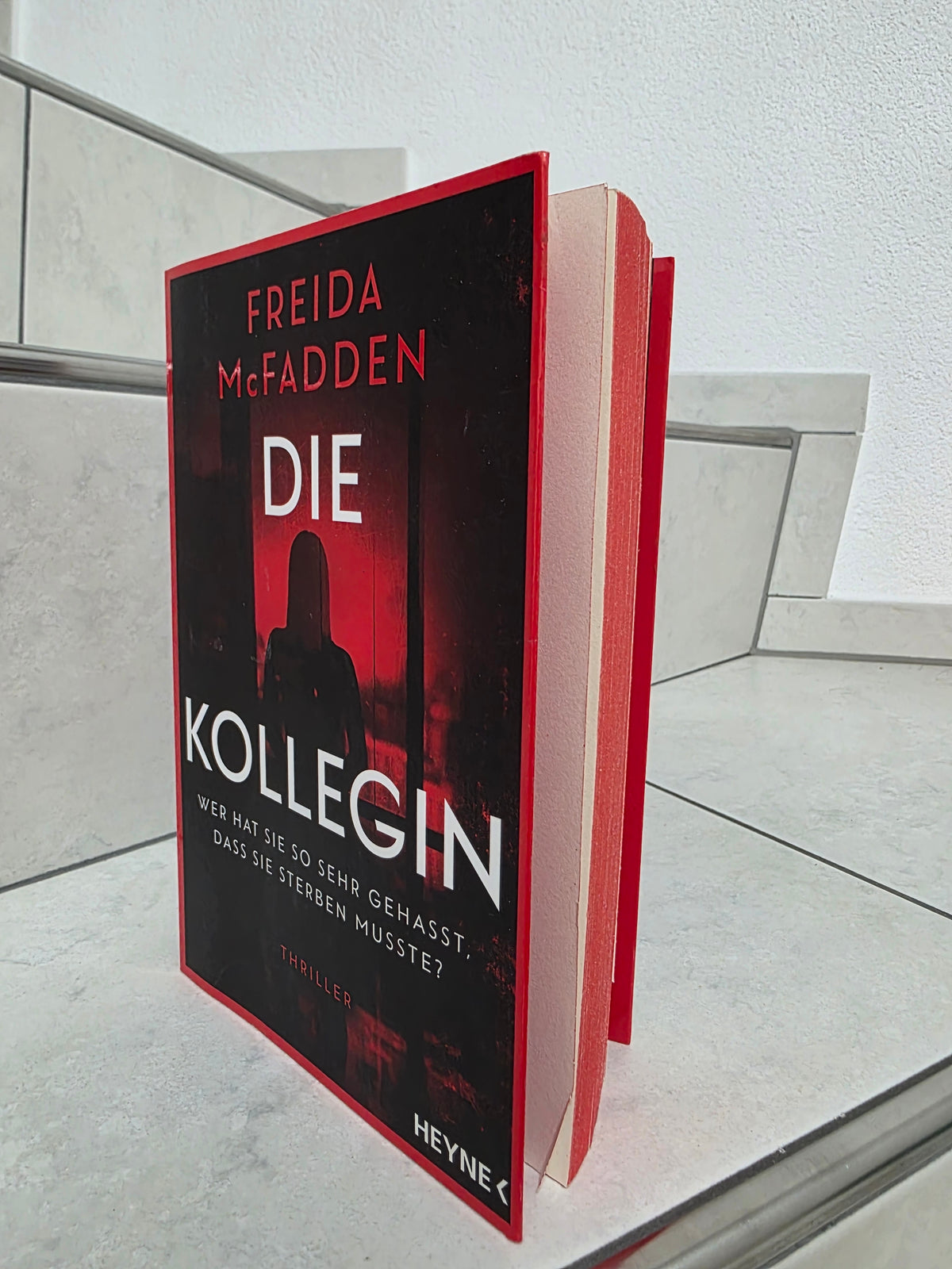 Die Kollegin FS von Freida McFadden