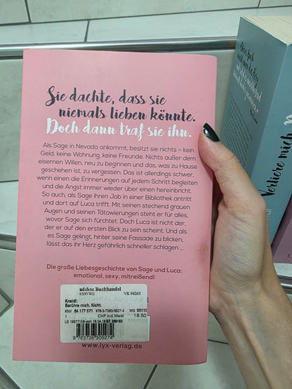 Berühre mich nicht Reihe von Laura Kneidl