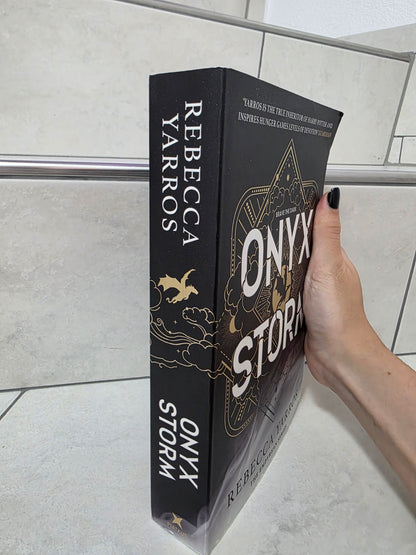 Onyx Storm by Rebecca Yarros