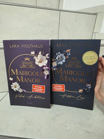 Marigold Manor 1&2 von Lara Holthaus