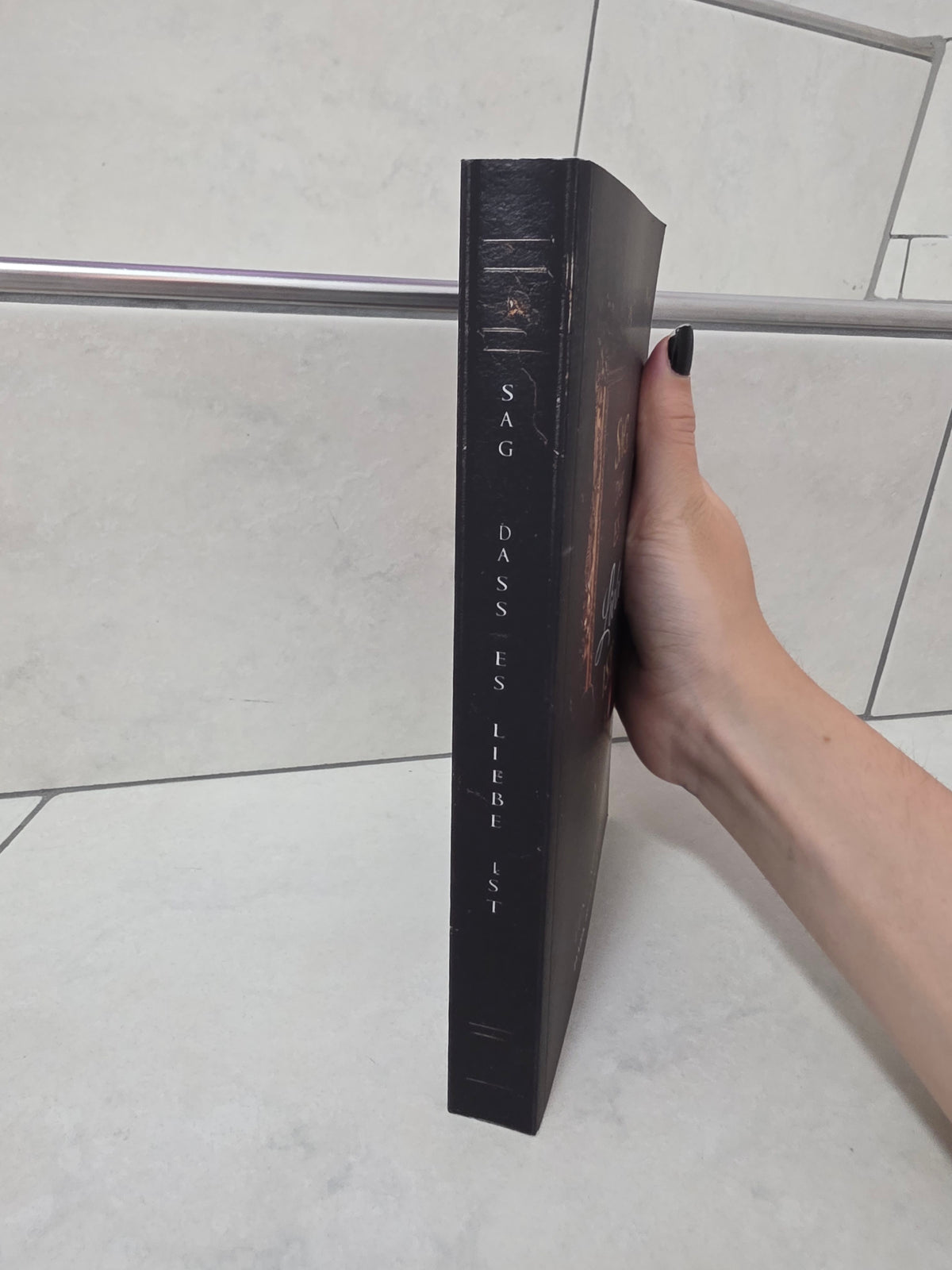 Sag, dass es Liebe ist von Lena Keller