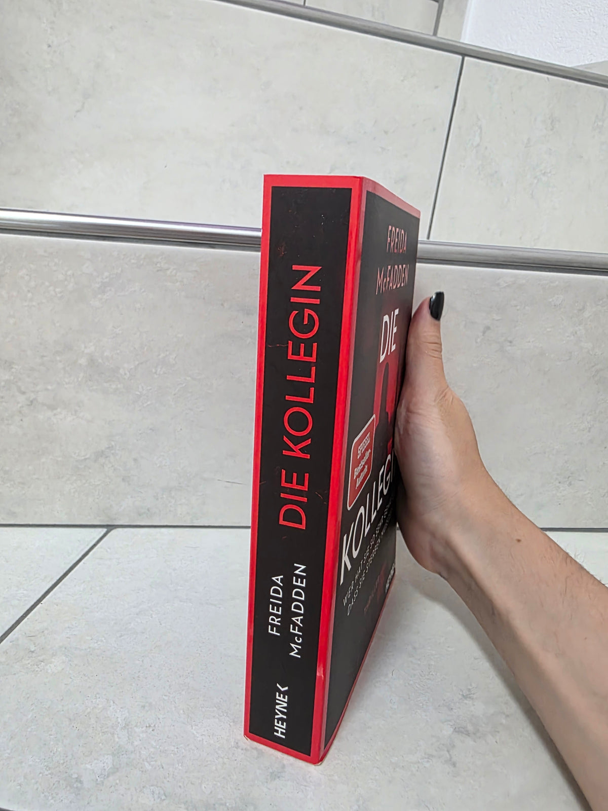 Die Kollegin von Freida McFadden