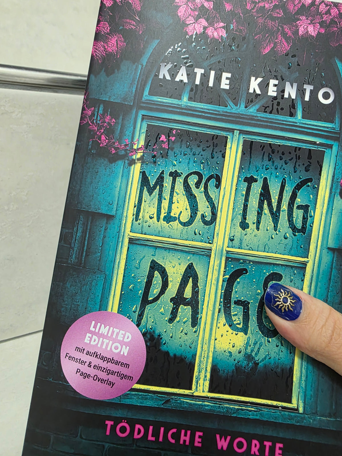 Missing Page von Katie Kento