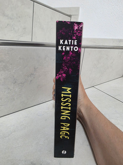 Missing Page von Katie Kento