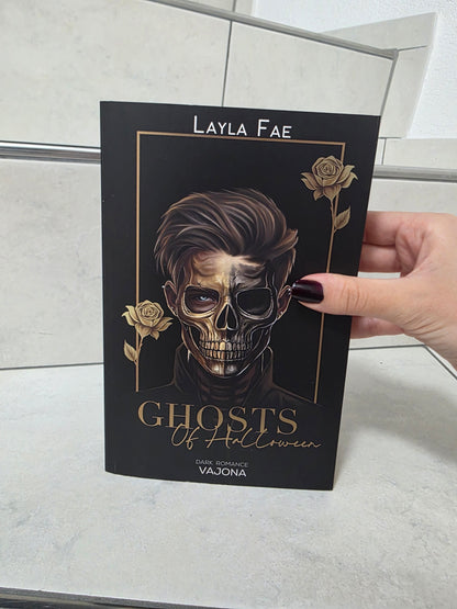 Ghosts of Halloween von Layla Fae