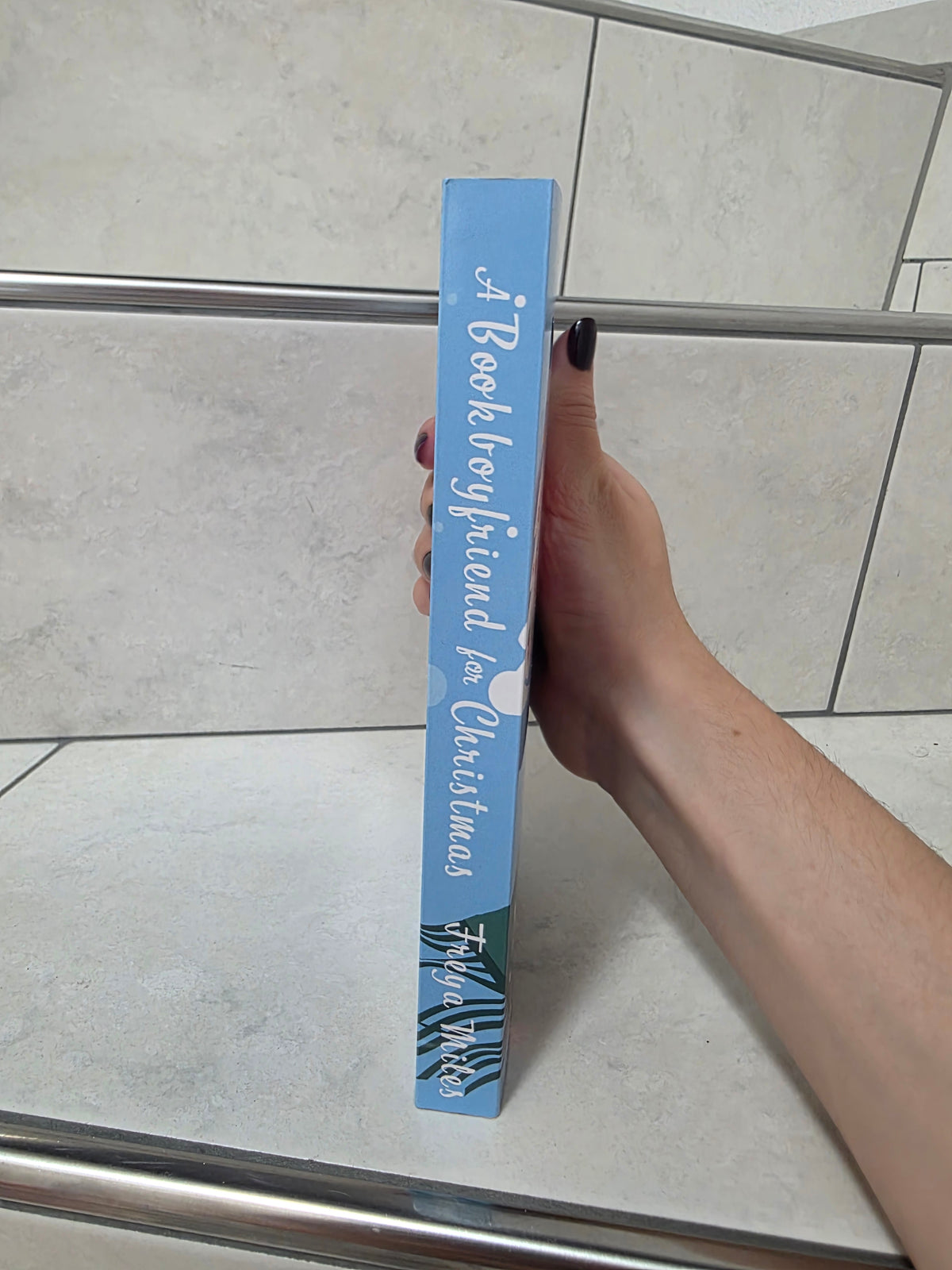 A bookboyfriend for Christmas von Freya Miles