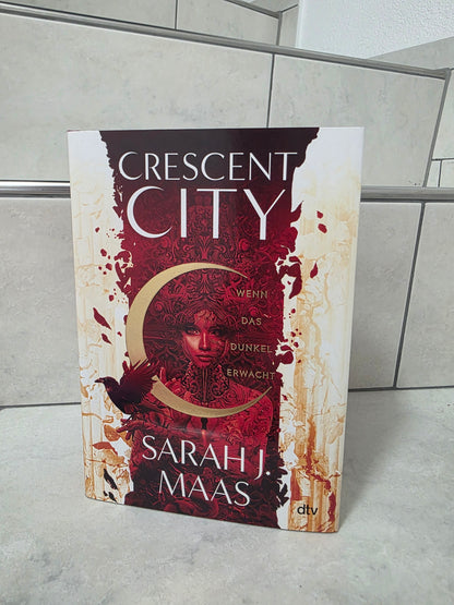 Crescent City von Sarah J. Maas