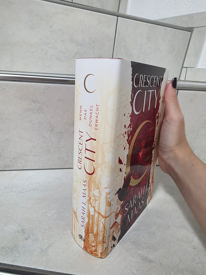 Crescent City von Sarah J. Maas