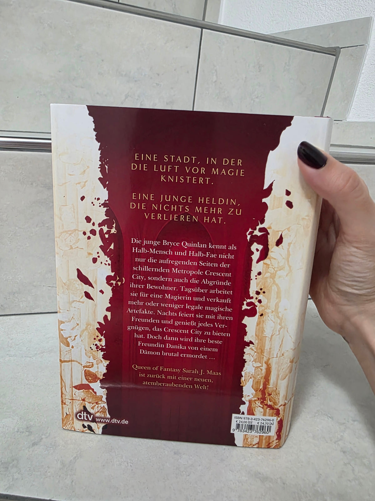 Crescent City von Sarah J. Maas