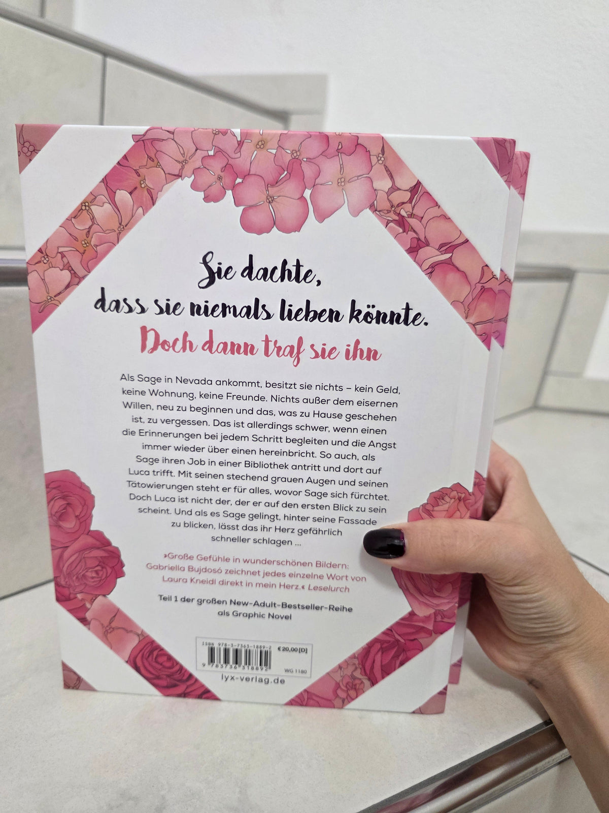 Berühre mich nicht 1&2 Graphic Novel von Laura Kneidl