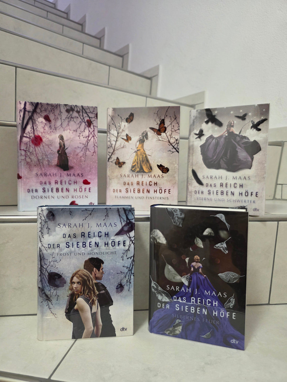 Das Reich der sieben Höfe 1-5 von Sarah J. Maas