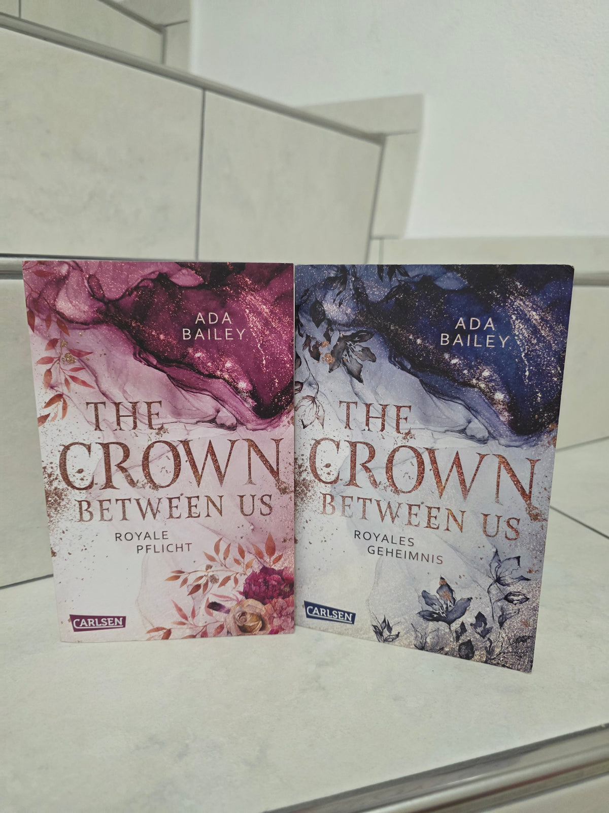 The Crown Between Us Dilogie von Ada Bailey