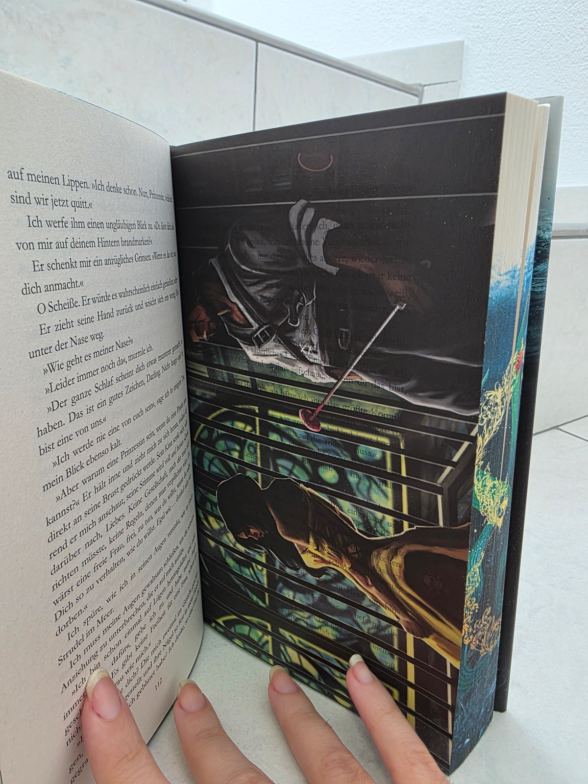 A Ship of Bones and Teeth von Karina Halle