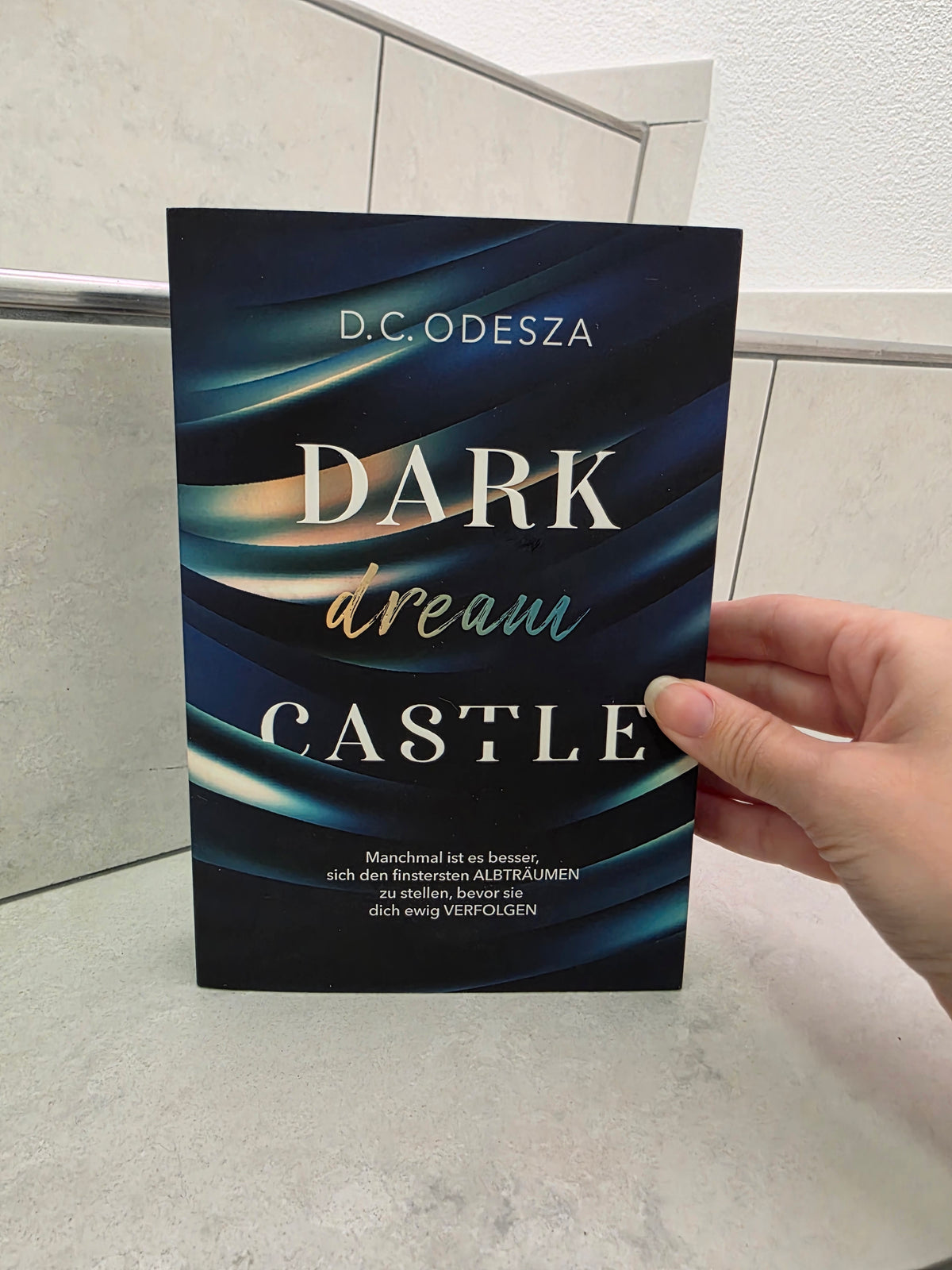 Dark Dream Castle von D.C. Odesza