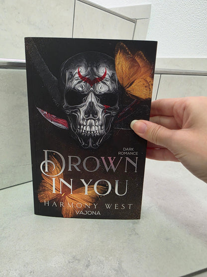 Drown in You von Harmony West