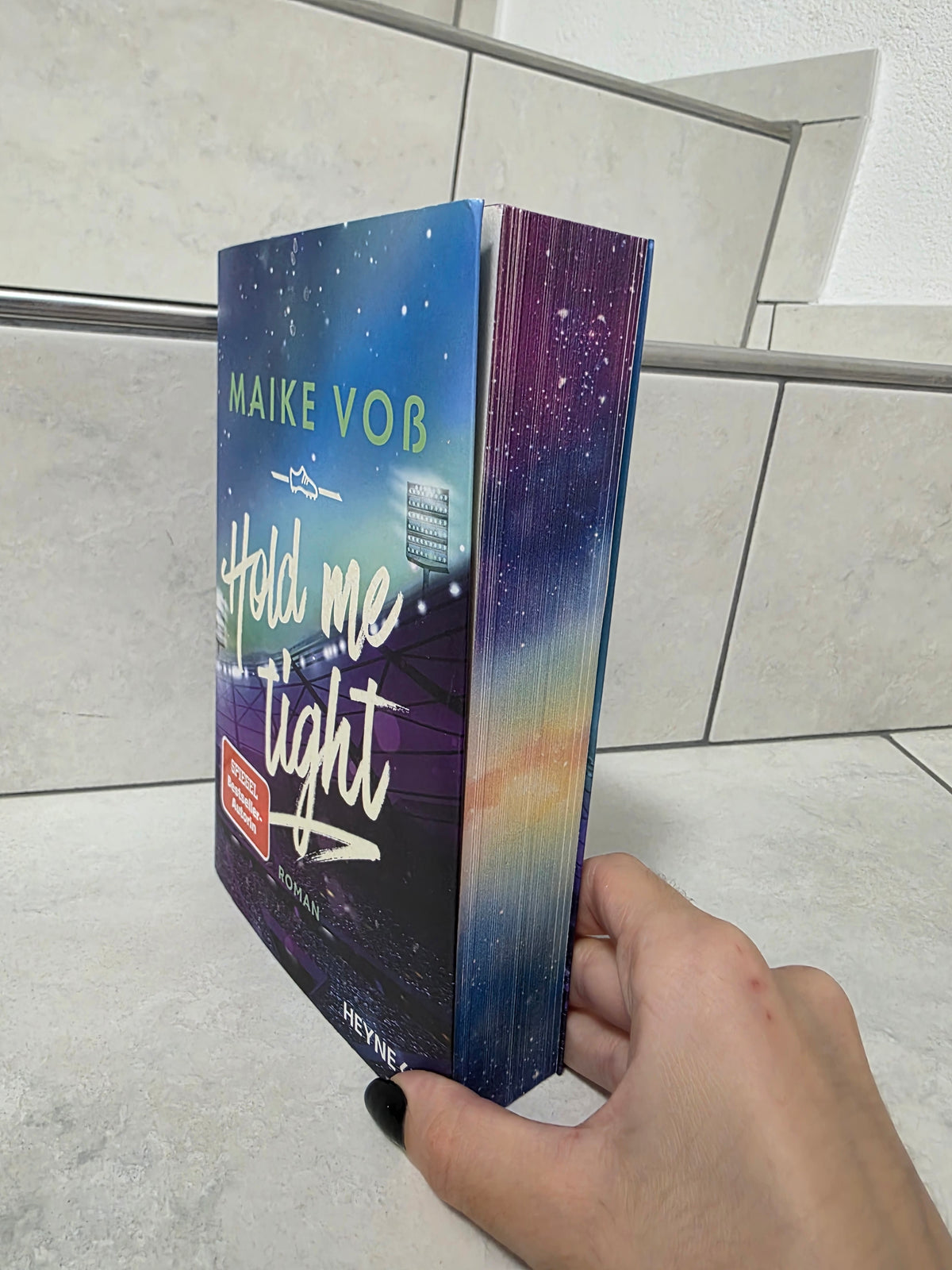 Hold me tight von Maike Voss