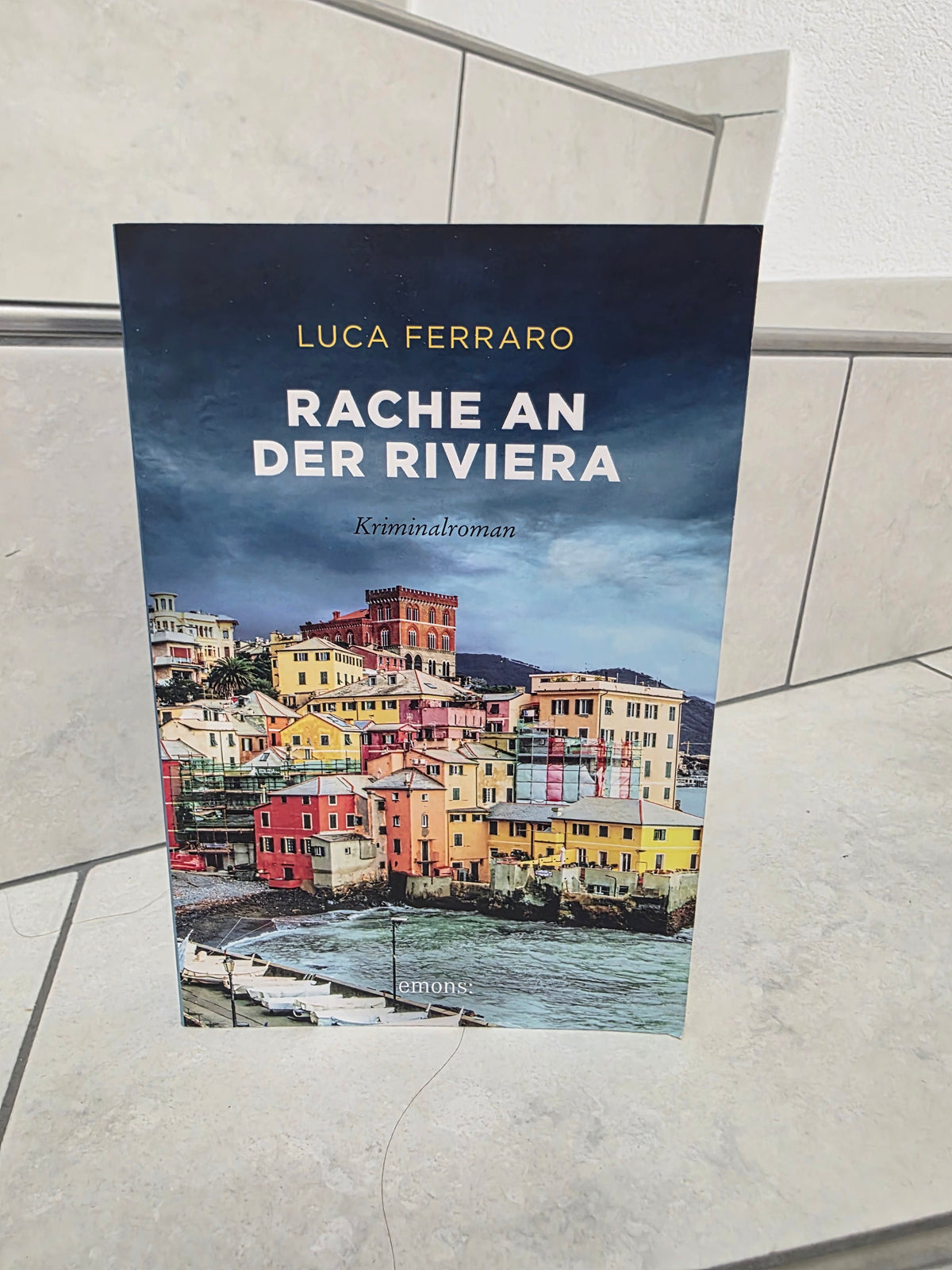 Rache an der Riviera von Luca Ferraro