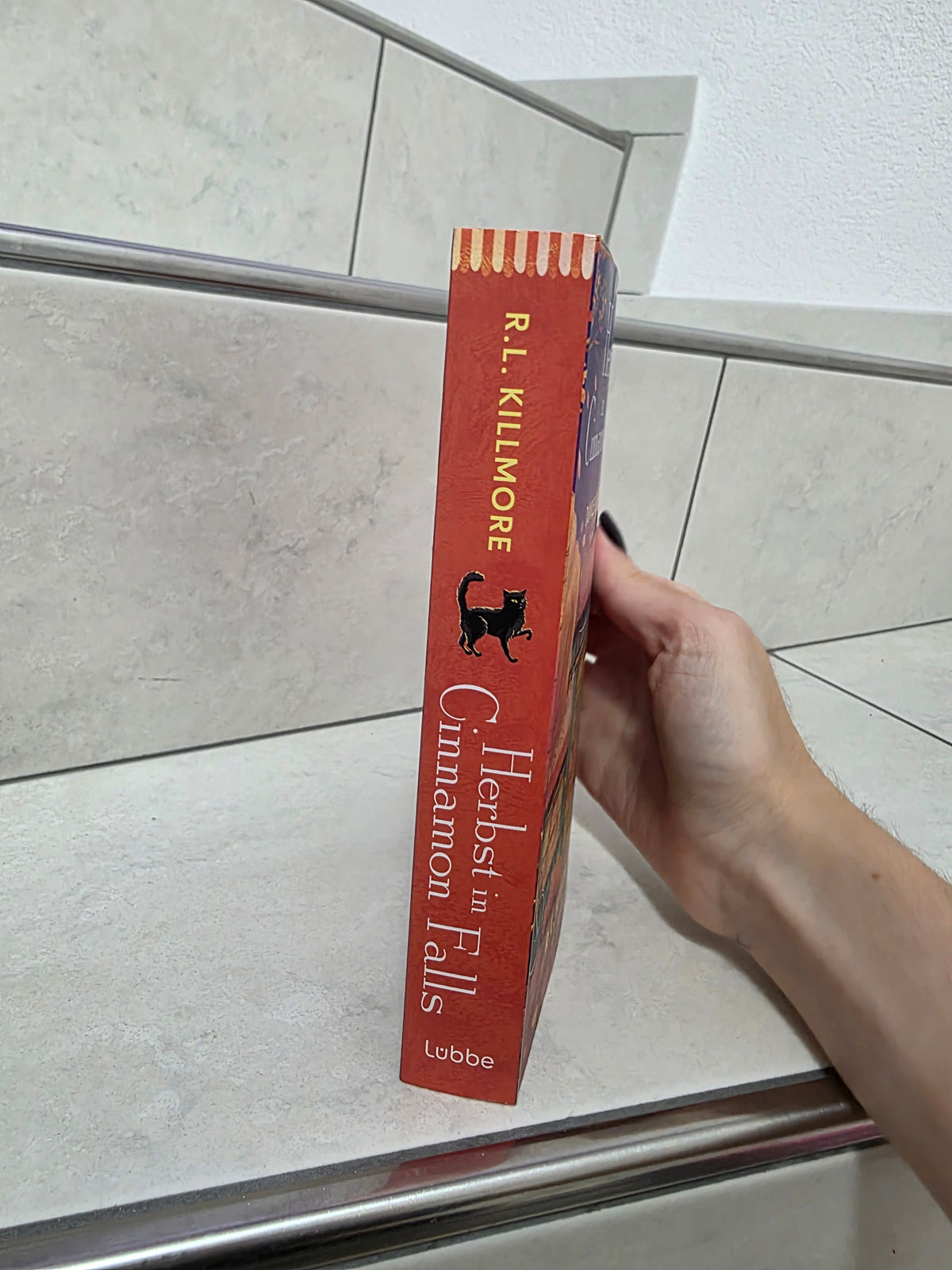 Herbst in Cinnamon Falls: Dunkle Geheimnisse von R. L. Killmore