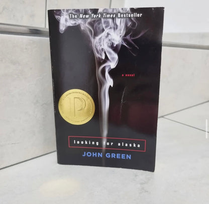 looking for alaska by John Green