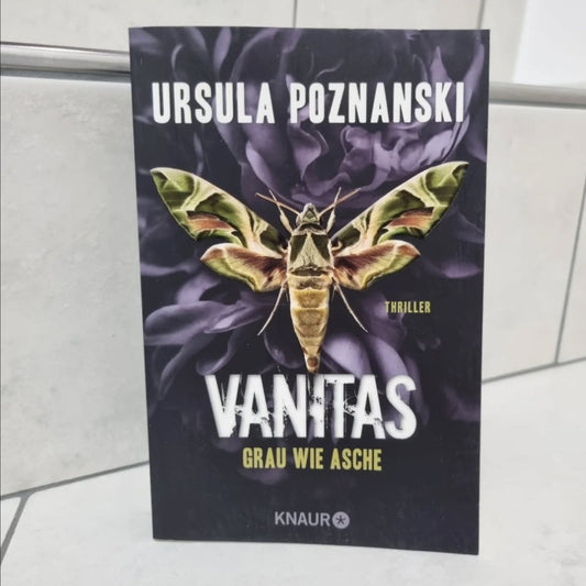 Vanitas: Grau wie Asche von Ursula Poznanski