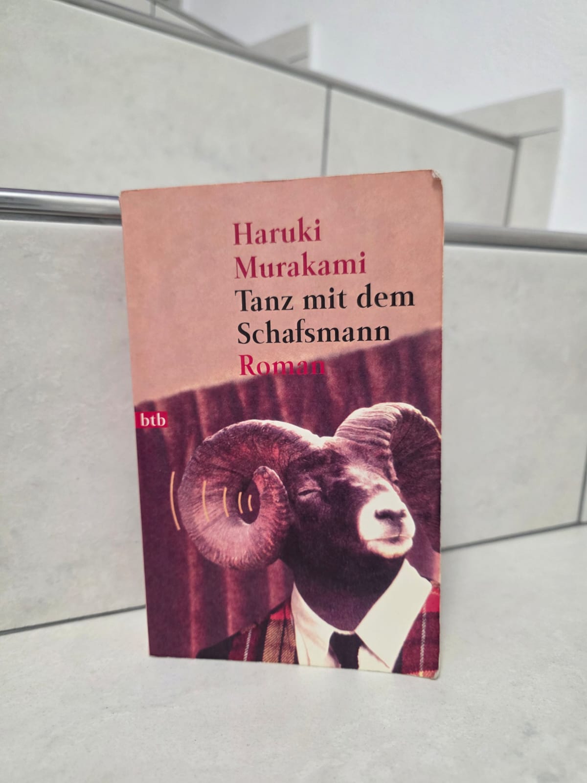 Tanz mit dem Schafsmann von Haruki Murakami